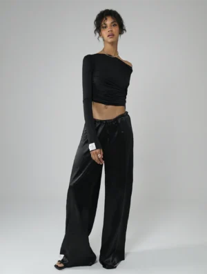 Satin relaxed trousers black